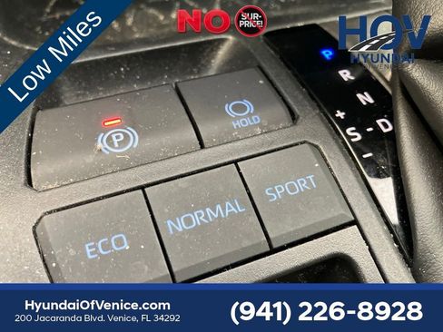 Used 2019 Toyota RAV4 XLE w/ Convenience Package FWD image 22