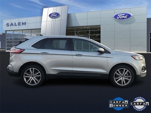Certified 2022 Ford Edge Titanium image 2