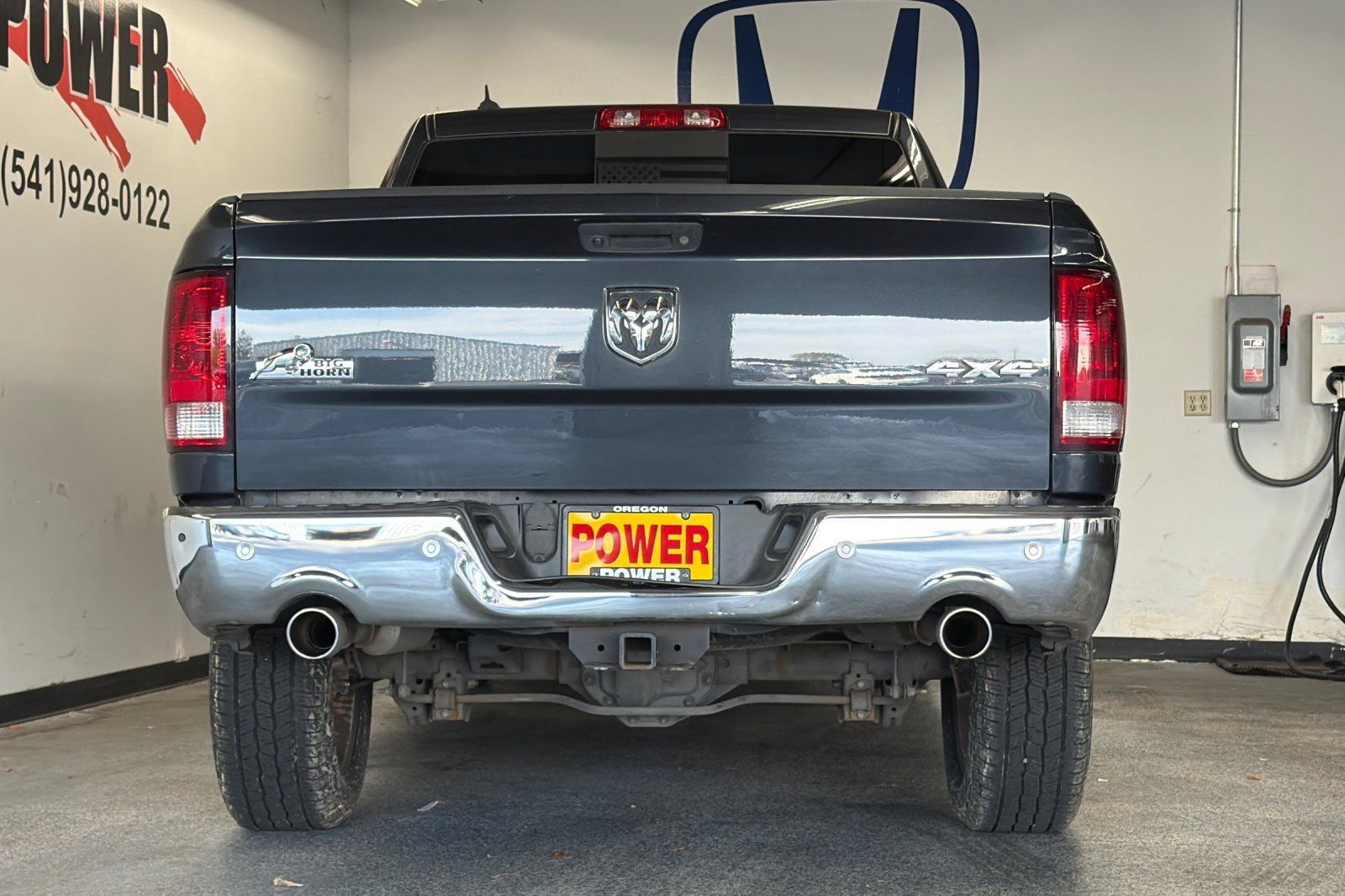 Used 2016 RAM 1500 SLT AWD/4WD image 4
