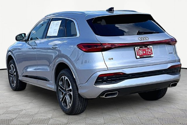 Used 2025 Audi Q5 Premium AWD/4WD image 12