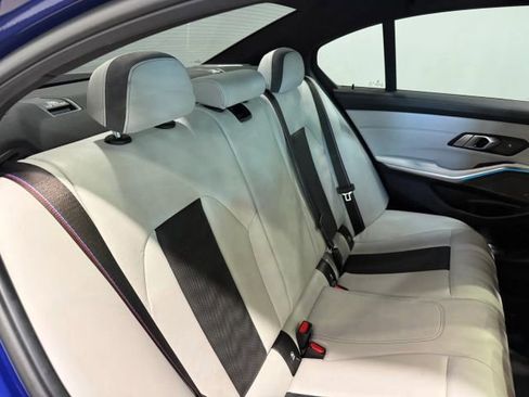 Used 2023 BMW M3 Competition w/ Executive Package image 29