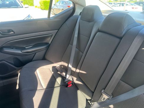 Used 2025 Nissan Altima 2.5 SV image 40