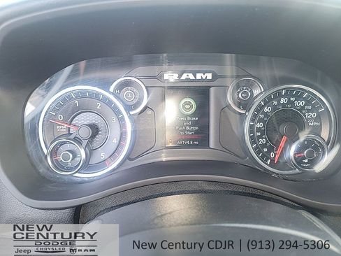 Used 2023 RAM 3500 Big Horn w/ Level 1 Equipment Group image 12