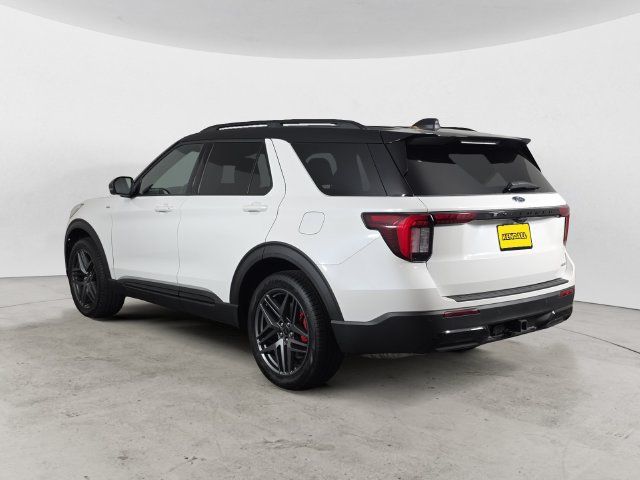 Used 2026 Ford Explorer ST-Line w/ ST-Line Street Pack AWD/4WD image 7