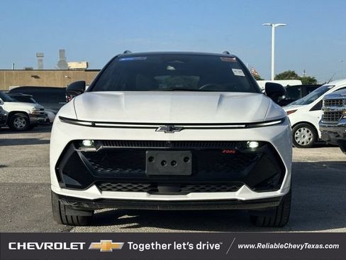 Used 2024 Chevrolet Equinox EV RS FWD image 6