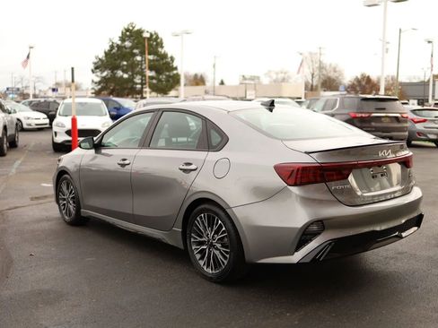 Used 2024 Kia Forte GT-Line w/ GT-Line Premium Package image 7