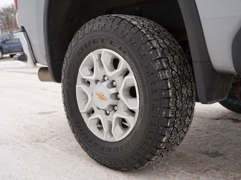 Used 2025 Chevrolet Silverado 3500 LT w/ All Star Edition image 28