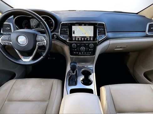 Used 2022 Jeep Grand Cherokee Limited w/ Trailer Tow Group IV image 15