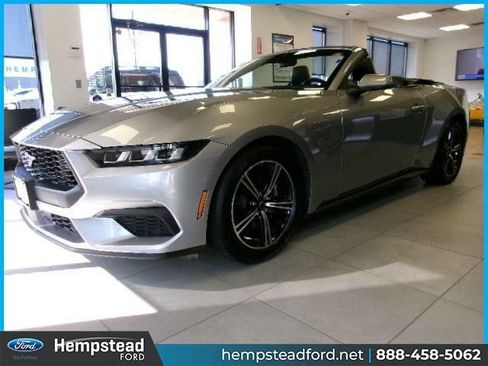 Certified 2025 Ford Mustang Premium RWD image 1