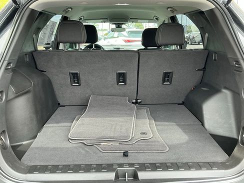 Used 2021 Chevrolet Equinox LS w/ LS Convenience Package FWD image 15