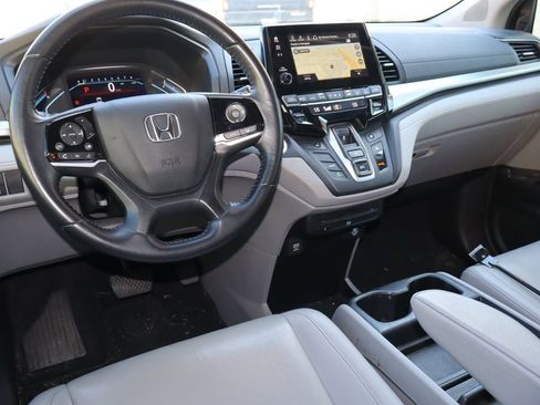 Used 2019 Honda Odyssey EX-L image 5