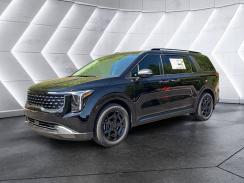 New 2026 Kia Carnival Hybrid FWD image 1