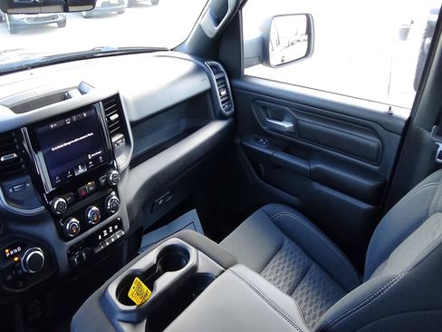Used 2025 RAM 1500 Tradesman AWD/4WD image 14