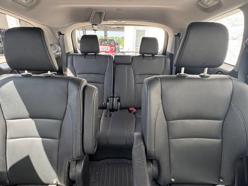 Used 2021 Honda Pilot Elite image 28