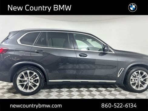 Used 2021 BMW X5 xDrive40i w/ Convenience Package image 2