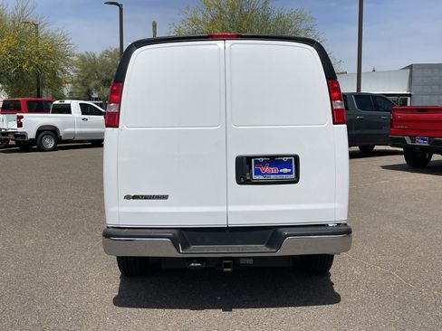 New 2026 Chevrolet Express 2500 w/ Driver Convenience Package image 5