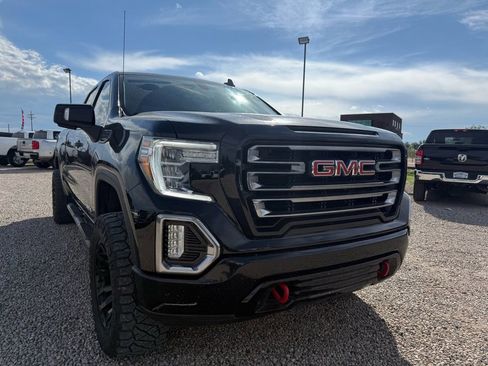Used 2021 GMC Sierra 1500 AT4 AWD/4WD image 2