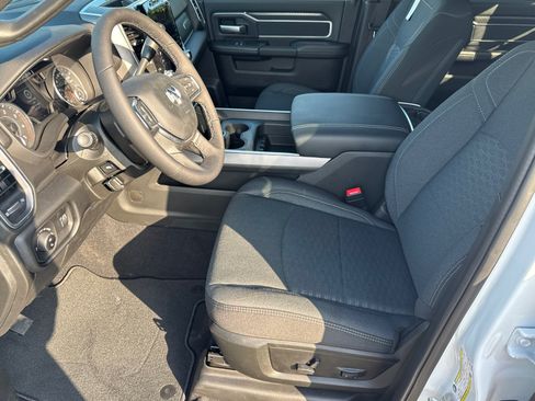 New 2026 RAM 3500 Big Horn AWD/4WD image 8