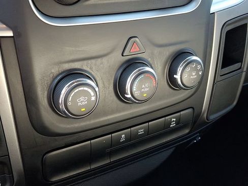 Used 2024 RAM 1500 Warlock AWD/4WD image 11