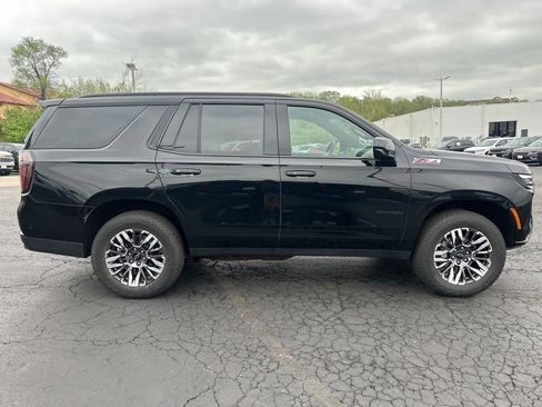 Used 2025 Chevrolet Tahoe Z71 AWD/4WD image 4