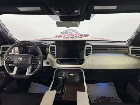Used 2023 Toyota Sequoia Capstone AWD/4WD image 11