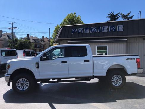 Used 2018 Ford F250 XL w/ STX Appearance Package AWD/4WD image 3