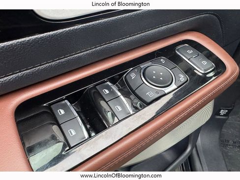 Certified 2025 Lincoln Aviator Reserve w/ Equipment Group 201A image 47