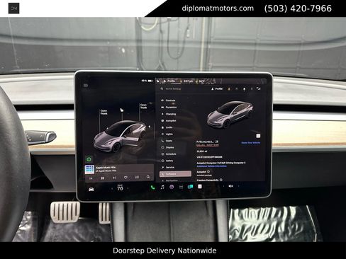 Used 2023 Tesla Model 3 Performance image 29