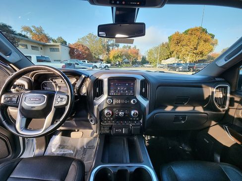 Used 2021 GMC Sierra 1500 SLT w/ SLT Premium Plus Package image 26