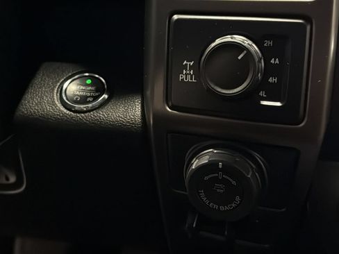 Used 2017 Ford F150 Limited AWD/4WD image 29