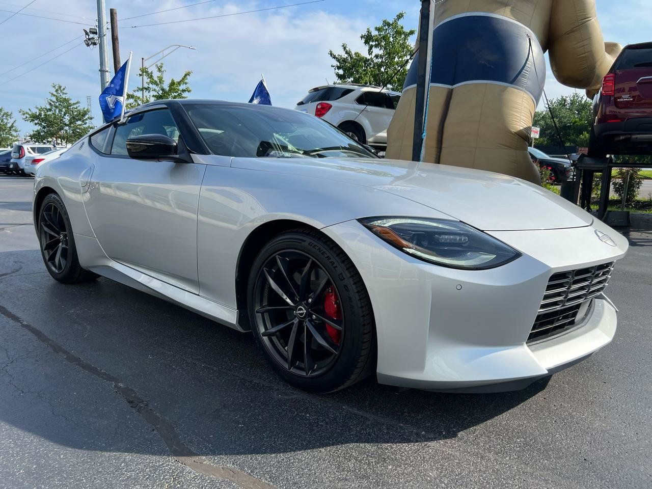 Used 2023 Nissan Z w/ Floor Mat Package (L93) RWD image 8