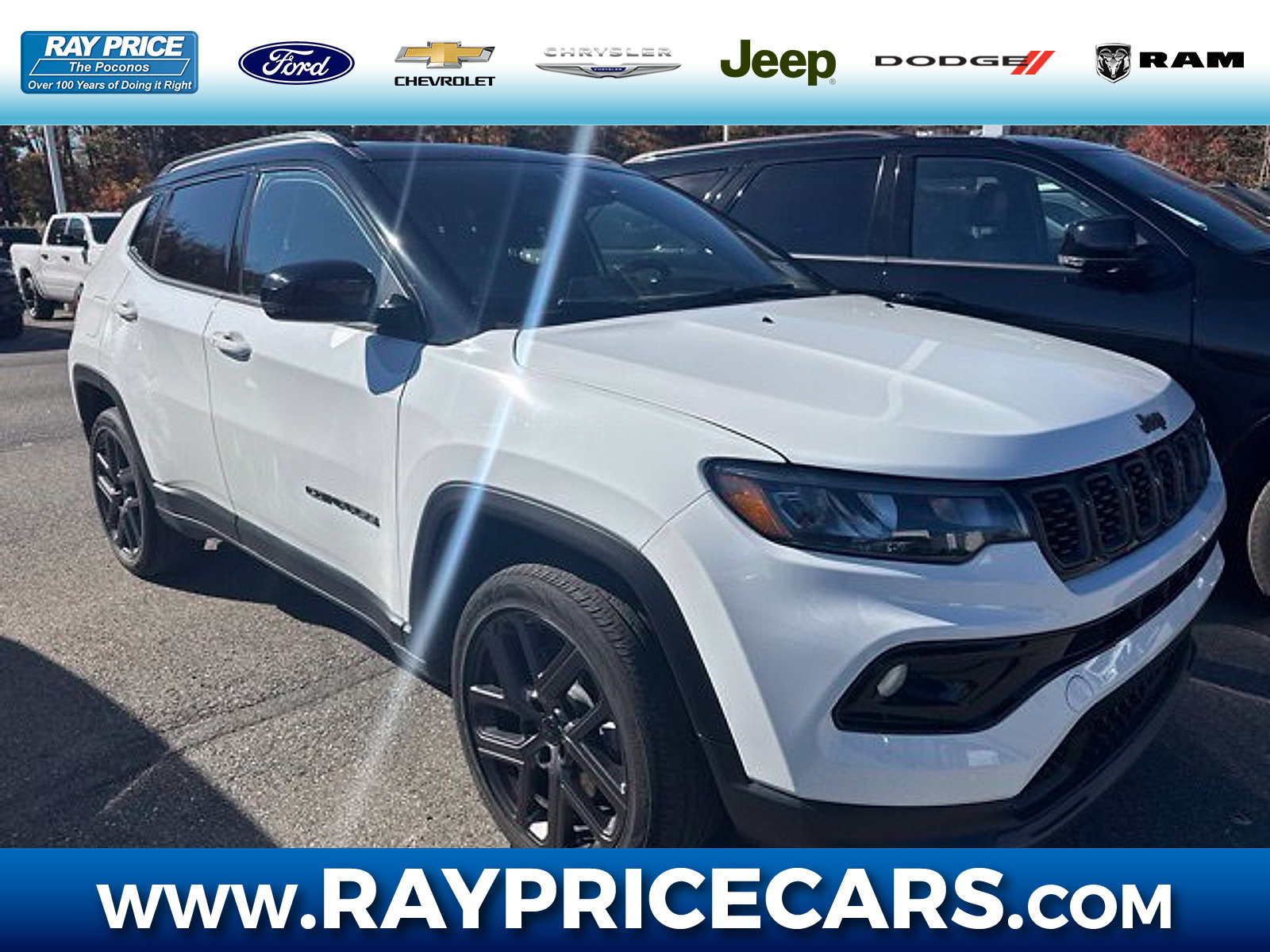 Used 2025 Jeep Compass Limited w/ Sun & Sound Group AWD/4WD image 1