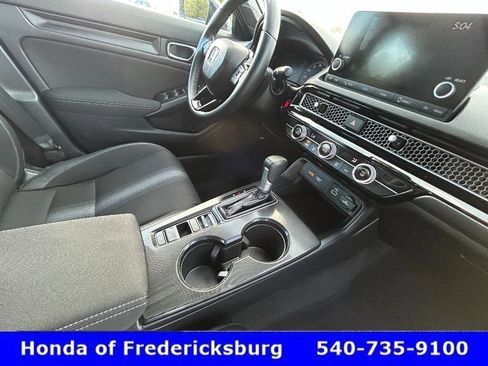Used 2024 Honda Civic Sport image 16