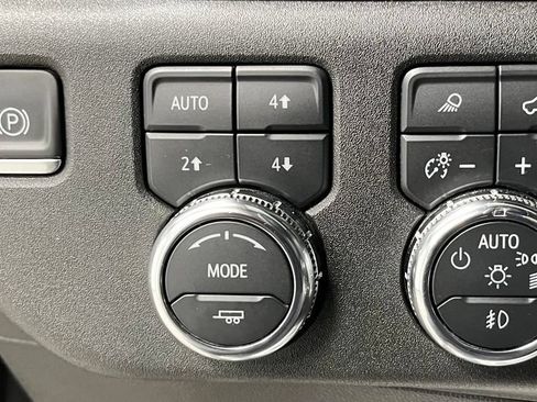 Used 2024 GMC Sierra 1500 Elevation w/ Elevation Premium Package AWD/4WD image 24