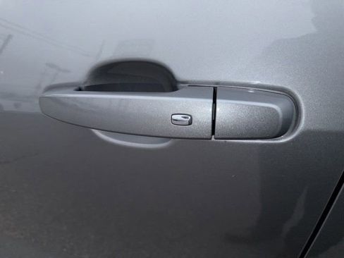 Used 2024 Chevrolet Blazer LT w/ Convenience Package FWD image 25