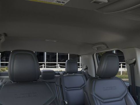 New 2026 Ford Maverick Lobo AWD/4WD image 12