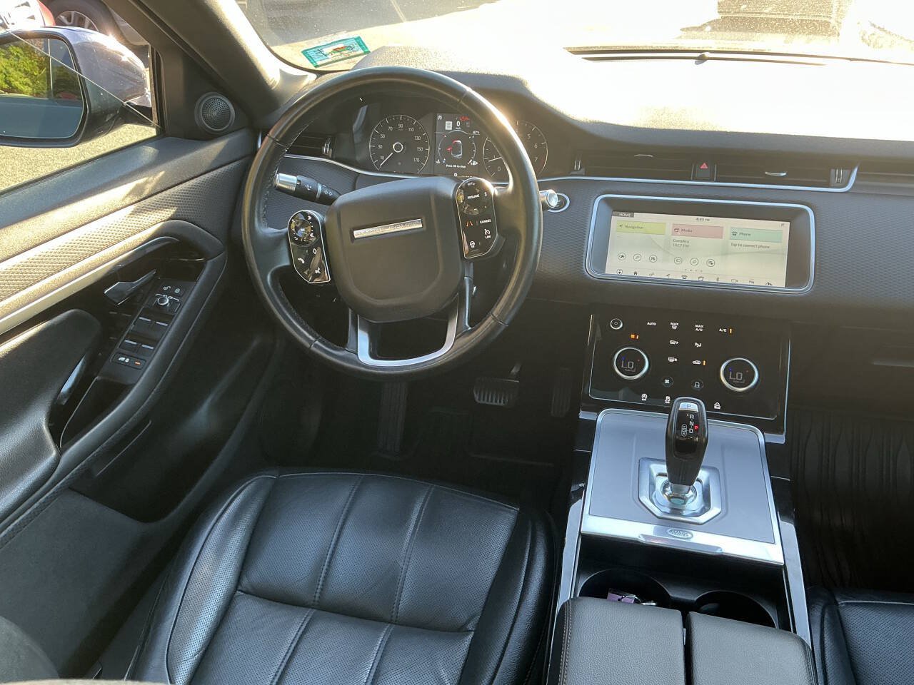 Used 2020 Land Rover Range Rover Evoque S AWD/4WD image 17