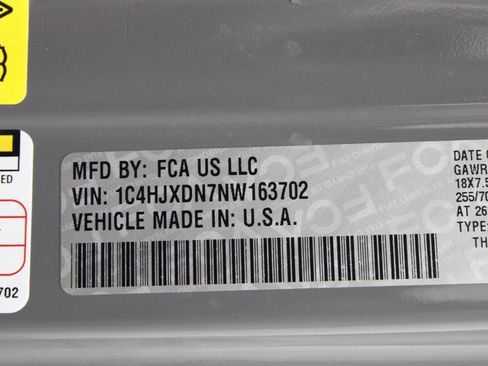 Used 2022 Jeep Wrangler Unlimited Sport AWD/4WD image 35