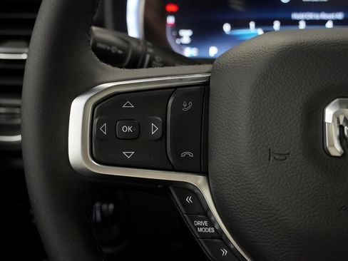 New 2026 RAM 1500 4x4 Crew Cab image 24