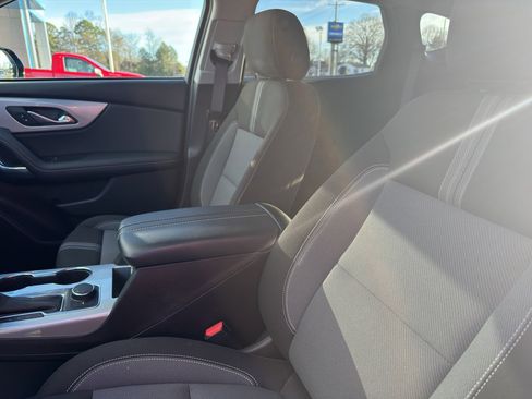 Used 2024 Chevrolet Blazer LT w/ Convenience Package image 9