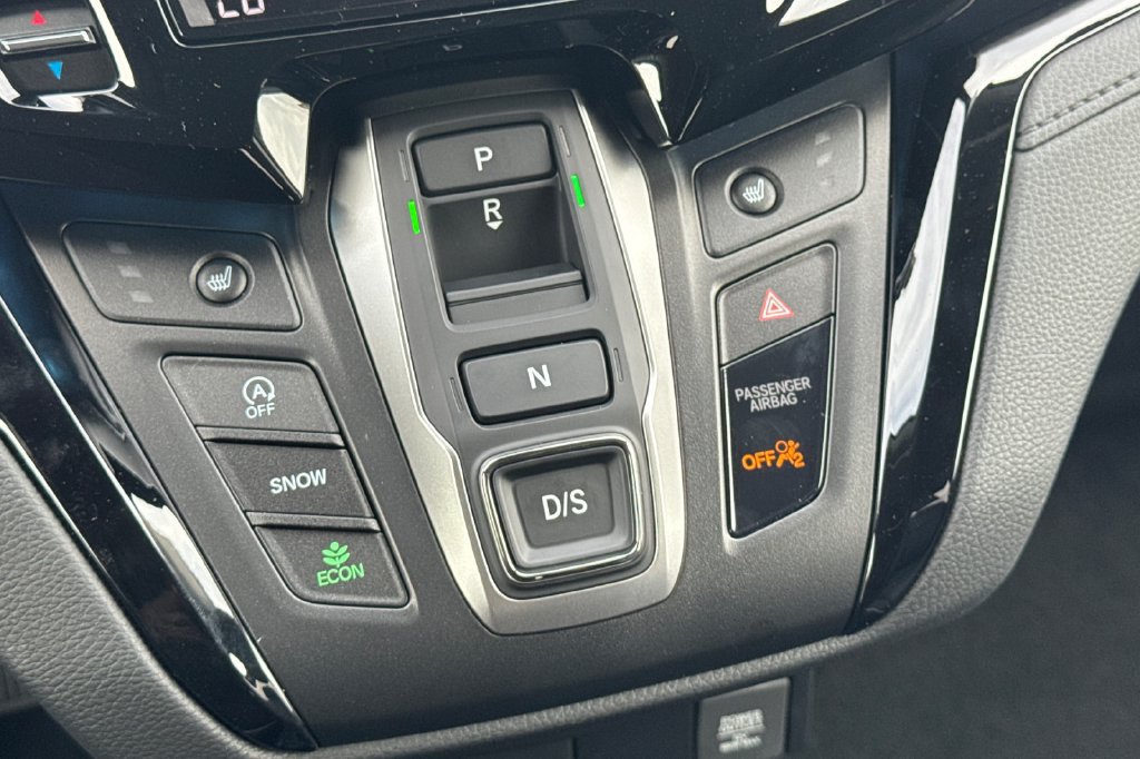 New 2026 Honda Odyssey Touring image 22
