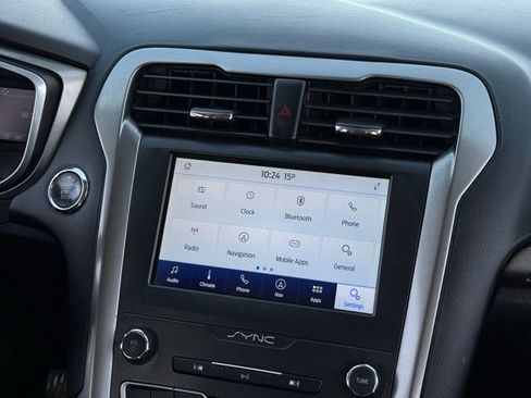 Certified 2020 Ford Fusion SE image 23