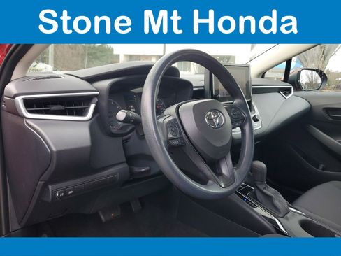 Used 2023 Toyota Corolla LE image 17