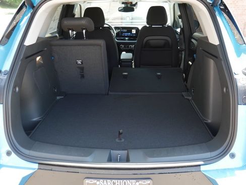 New 2026 Chevrolet TrailBlazer LT w/ Convenience Package AWD/4WD image 9