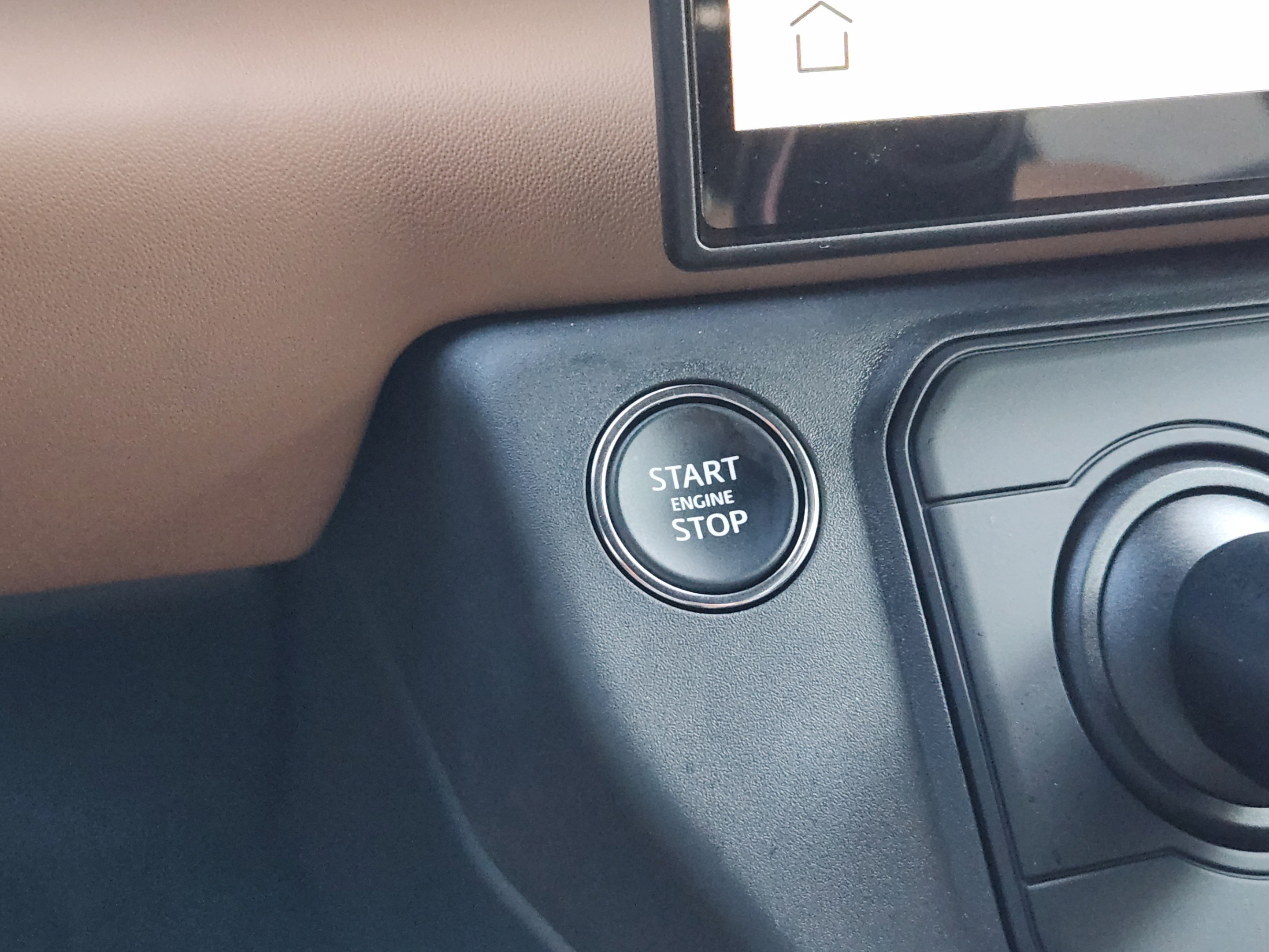 Certified 2026 Land Rover Defender 110 X-Dynamic SE AWD/4WD image 16