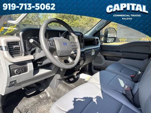 New 2025 Ford F450 XL image 19