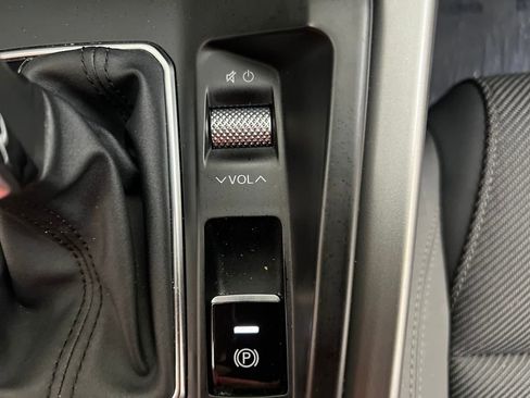 Used 2024 Dodge Hornet R/T image 40