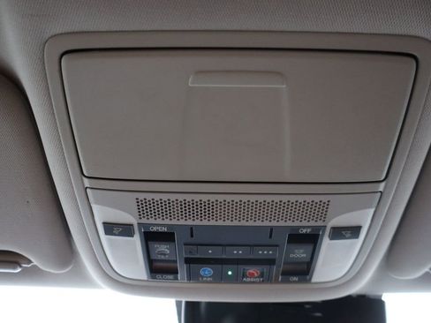 Used 2018 Acura MDX SH-AWD w/ Technology Package image 19