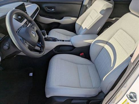 New 2026 Honda HR-V LX image 4