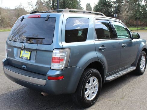Used 2010 Mercury Mariner 4WD image 4